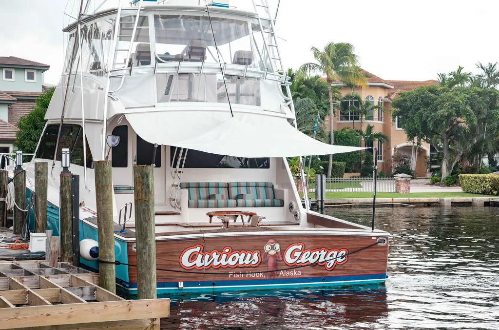 Curious George 2006 Viking 74 Convertible Yacht For Sale in Fort Lauderdale FL Curious George 2006 Viking 74 Convertible Yacht For Sale in Fort Lauderdale FL