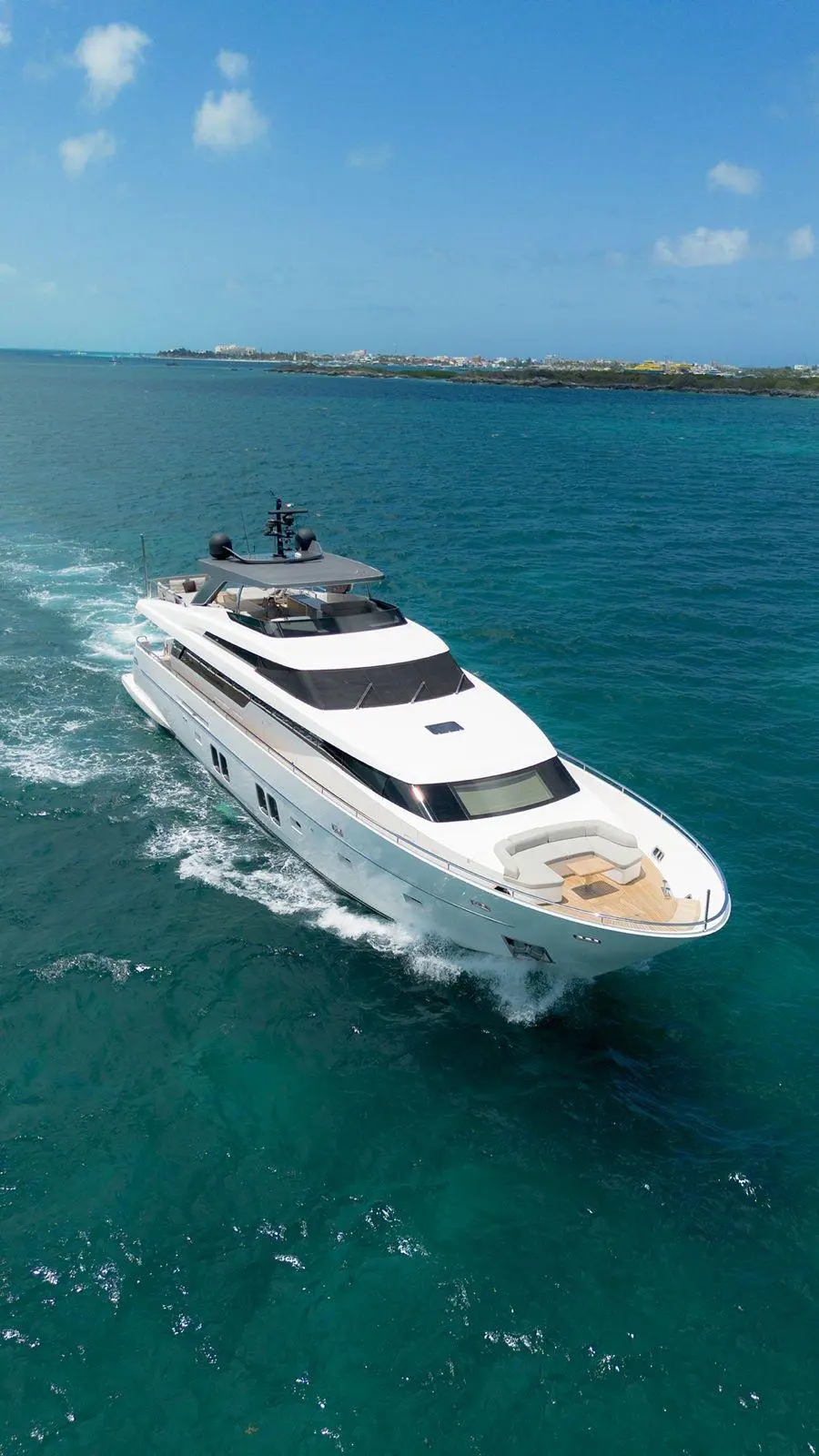 2016 Sanlorenzo SL96 Yacht For Sale in Cancun 2016 Sanlorenzo SL96 Yacht For Sale in Cancun