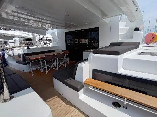 Icarus 2022 Lagoon 50 Yacht For Sale in Alimos Icarus 2022 Lagoon 50 Yacht For Sale in Alimos