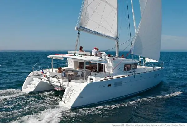 2015 Lagoon 450 Yacht For Sale in Penang 2015 Lagoon 450 Yacht For Sale in Penang