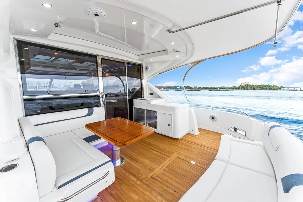 DASH 2022 Riviera 6000 Sport Yacht Platinum Edition Yacht For Sale in Block Island RI
