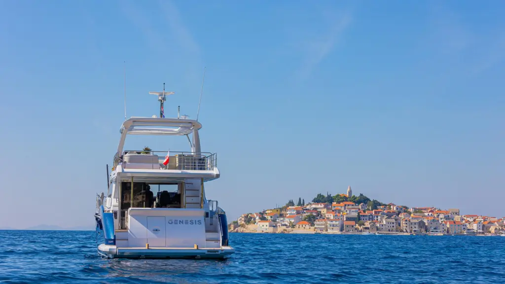 Genesis 2023 Azimut Fly 60 Yacht For Sale in Kremik Genesis 2023 Azimut Fly 60 Yacht For Sale in Kremik