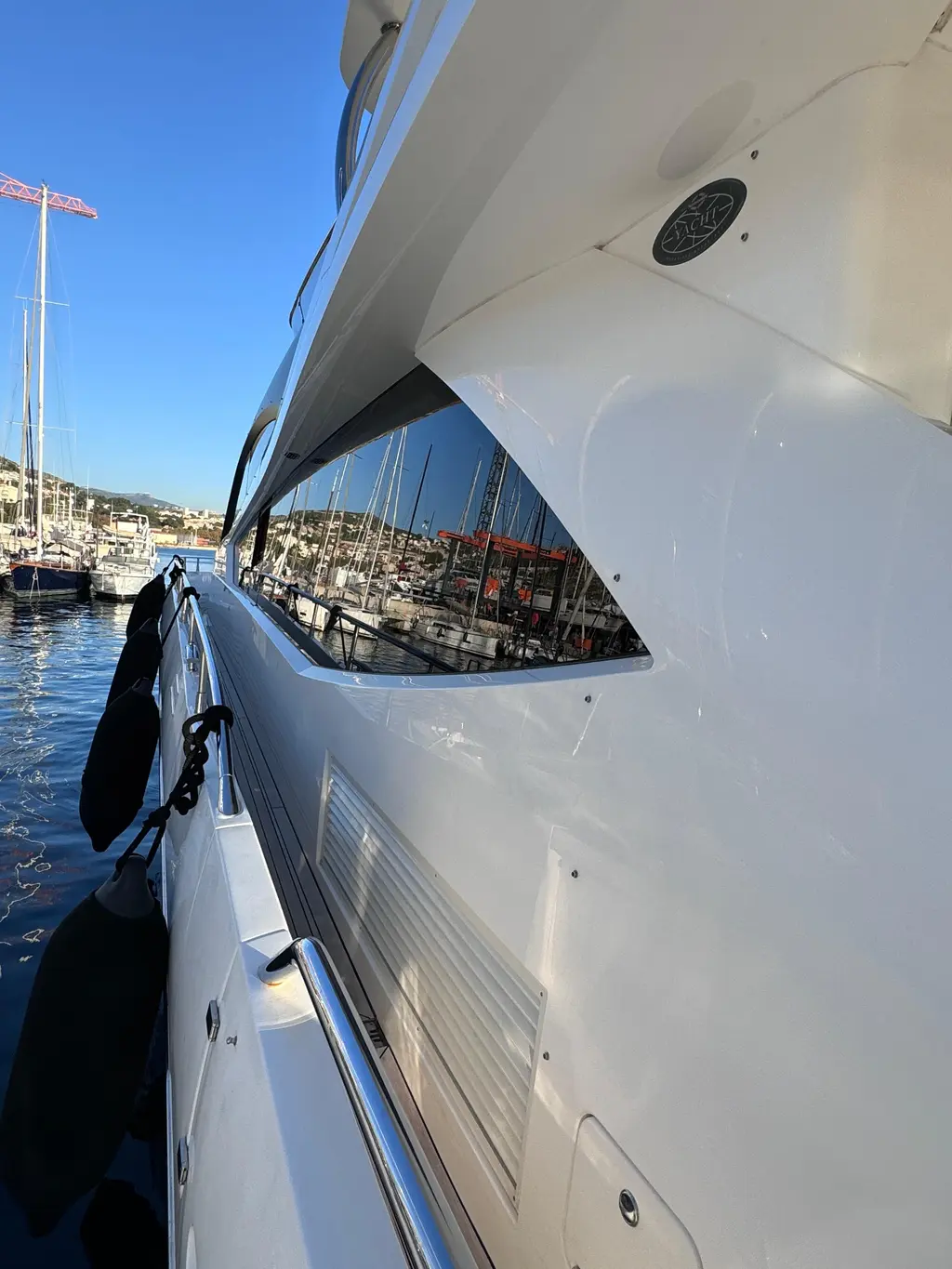 2015 Sunseeker 75 Yacht Yacht For Sale in Nice 2015 Sunseeker 75 Yacht Yacht For Sale in Nice