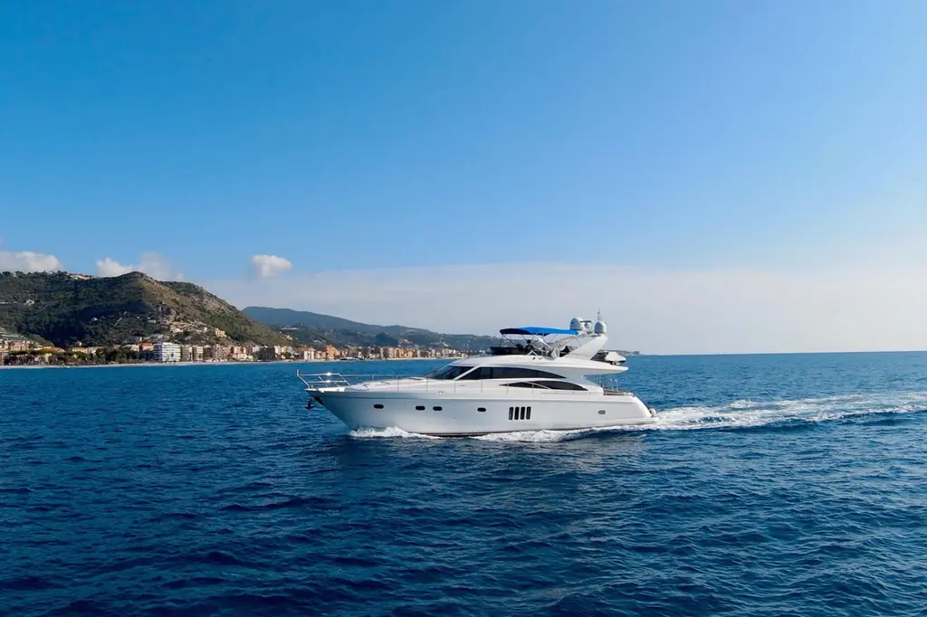 LADY AGA 2007 Princess 67 Flybridge Motor Yacht Yacht For Sale in Ventimiglia LADY AGA 2007 Princess 67 Flybridge Motor Yacht Yacht For Sale in Ventimiglia