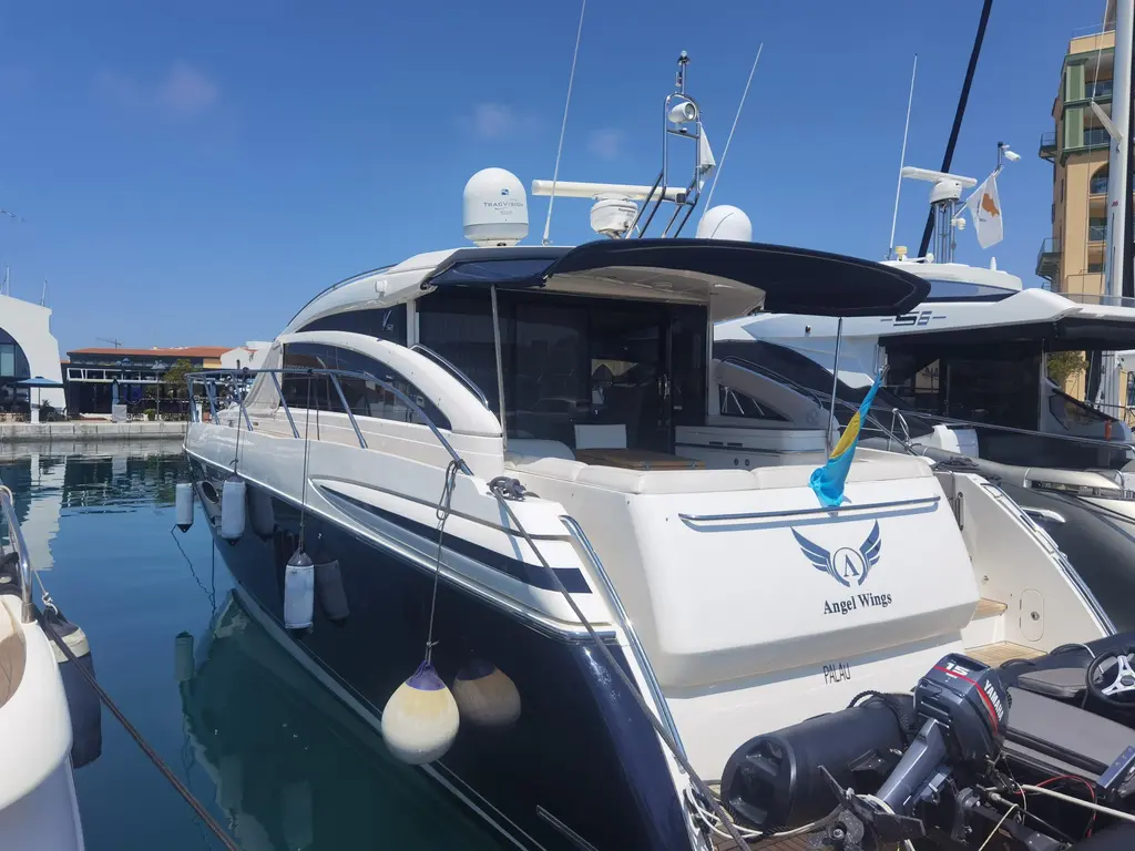 2010 Princess V52 Yacht For Sale in Limassol 2010 Princess V52 Yacht For Sale in Limassol