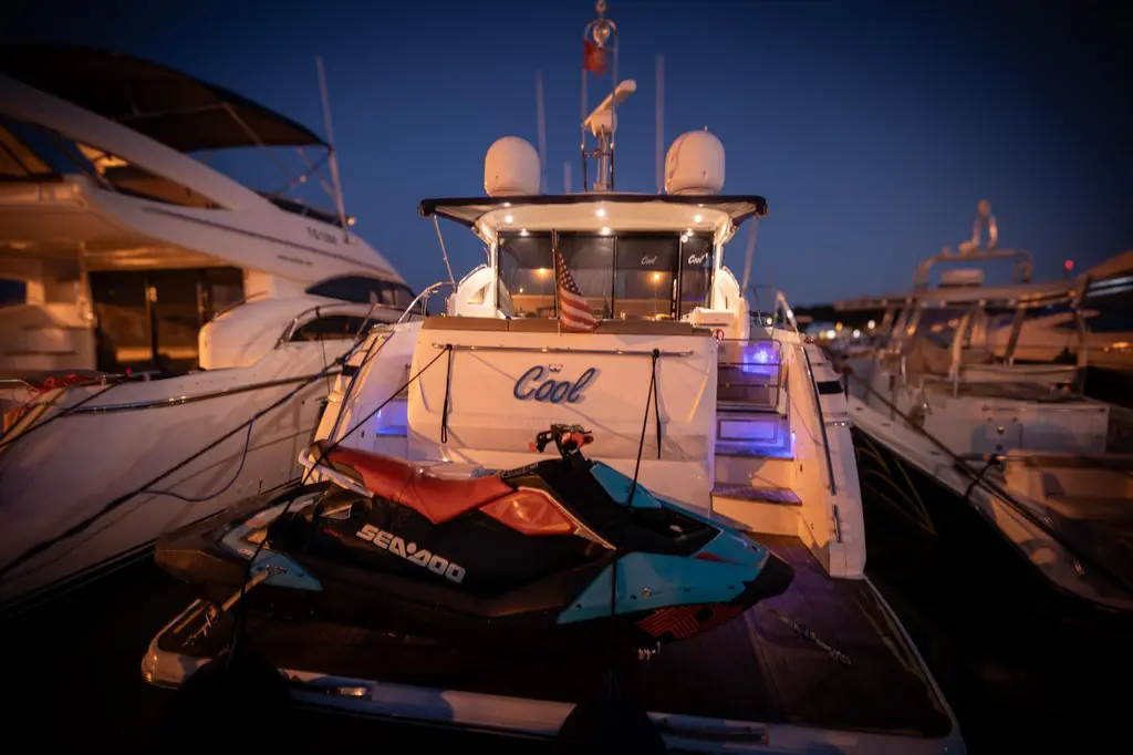 COOL 2012 Princess V52 Yacht For Sale in GAMMARTH COOL 2012 Princess V52 Yacht For Sale in GAMMARTH