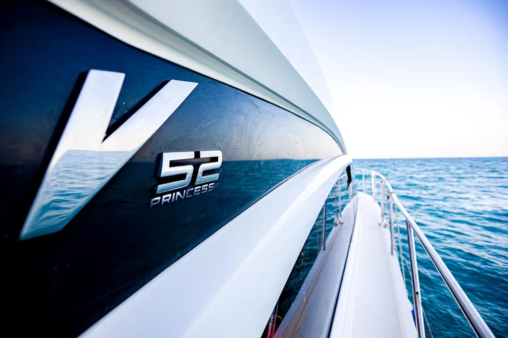 COOL 2012 Princess V52 Yacht For Sale in GAMMARTH COOL 2012 Princess V52 Yacht For Sale in GAMMARTH