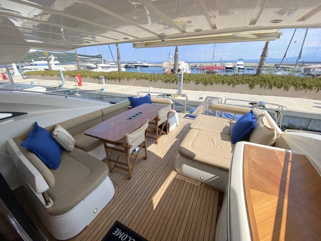 2007 Princess V65 Yacht For Sale in Athens 2007 Princess V65 Yacht For Sale in Athens