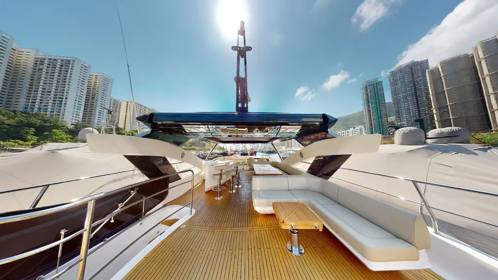 A&K 2015 Sunseeker 86 Yacht Yacht For Sale in Hong Kong A&K 2015 Sunseeker 86 Yacht Yacht For Sale in Hong Kong