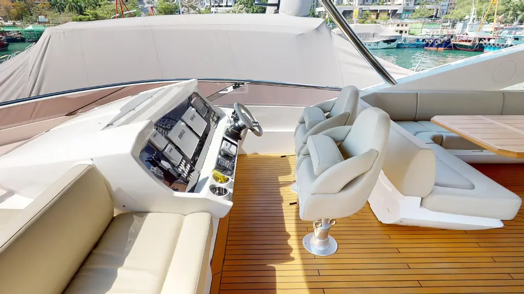 A&K 2015 Sunseeker 86 Yacht Yacht For Sale in Hong Kong A&K 2015 Sunseeker 86 Yacht Yacht For Sale in Hong Kong