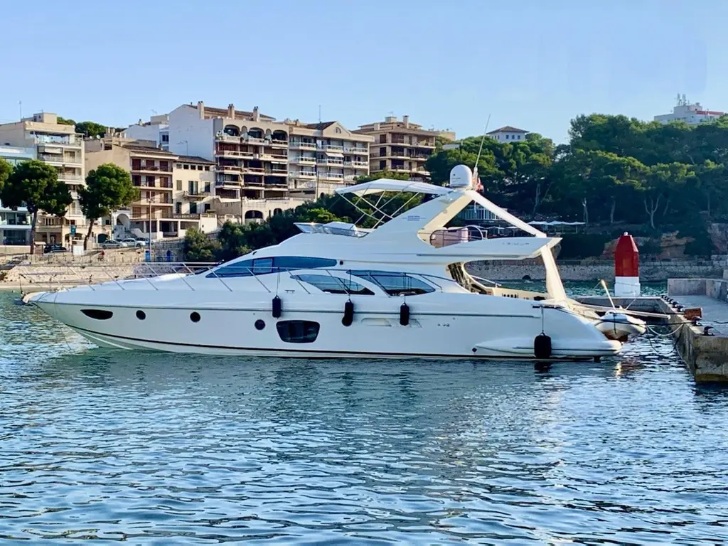 2007 Azimut 62 Yacht For Sale in Golfe Juan 06 2007 Azimut 62 Yacht For Sale in Golfe Juan 06