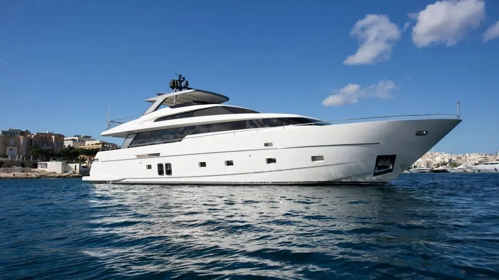 2013 Sanlorenzo SL94 Yacht For Sale in Piraeus 2013 Sanlorenzo SL94 Yacht For Sale in Piraeus