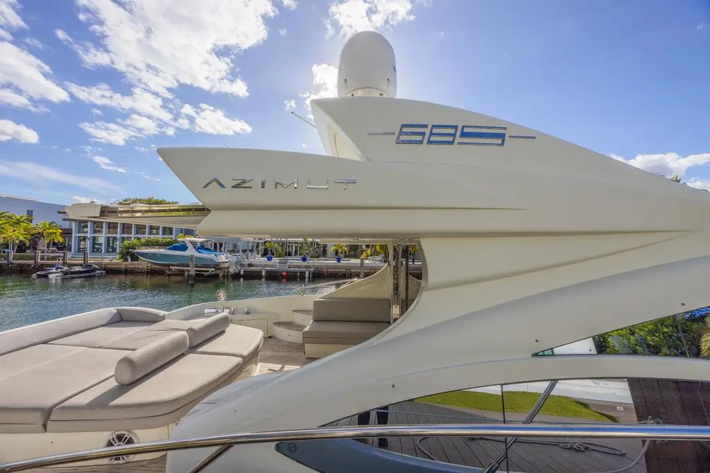 2009 Azimut 68S Yacht For Sale in Miami FL 2009 Azimut 68S Yacht For Sale in Miami FL