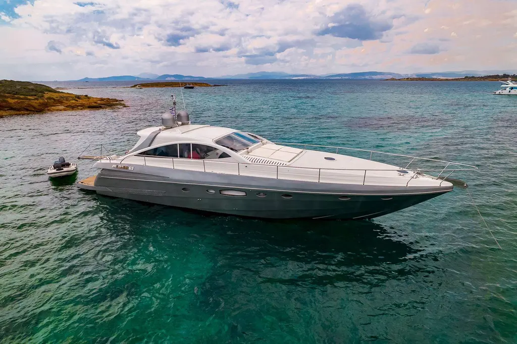 2003 Pershing 65 Yacht For Sale in Glyfada 2003 Pershing 65 Yacht For Sale in Glyfada