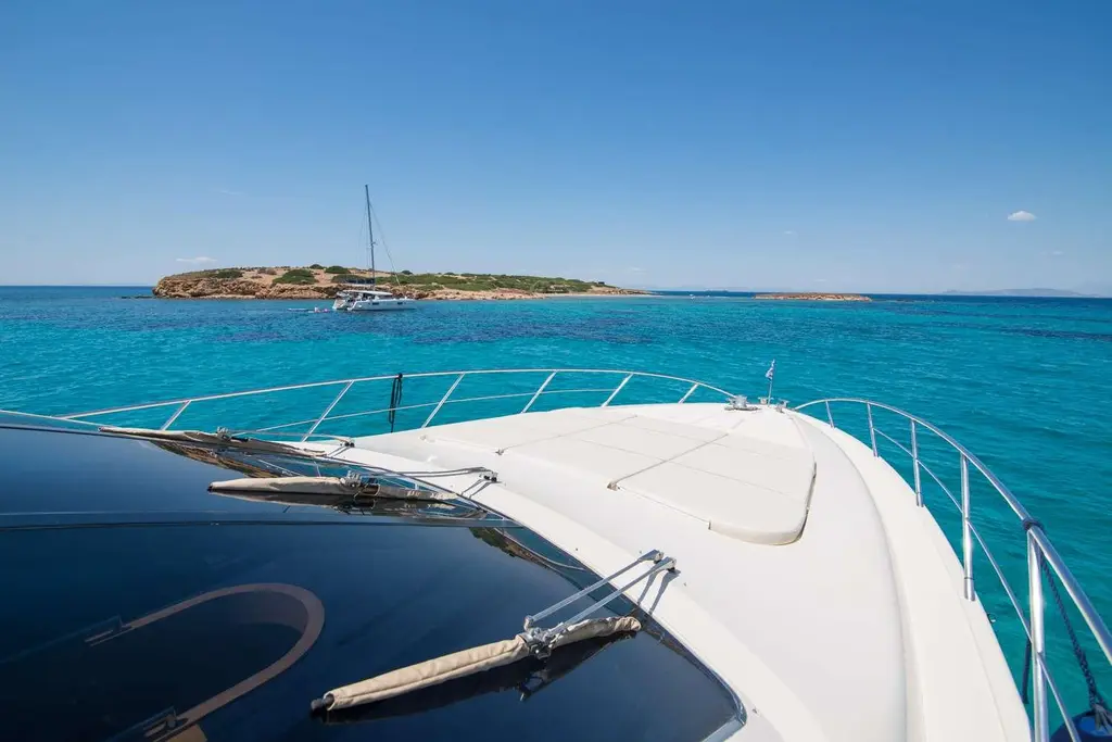 2000 Riva 70' Dolcevita Yacht For Sale in Glyfada 2000 Riva 70' Dolcevita Yacht For Sale in Glyfada