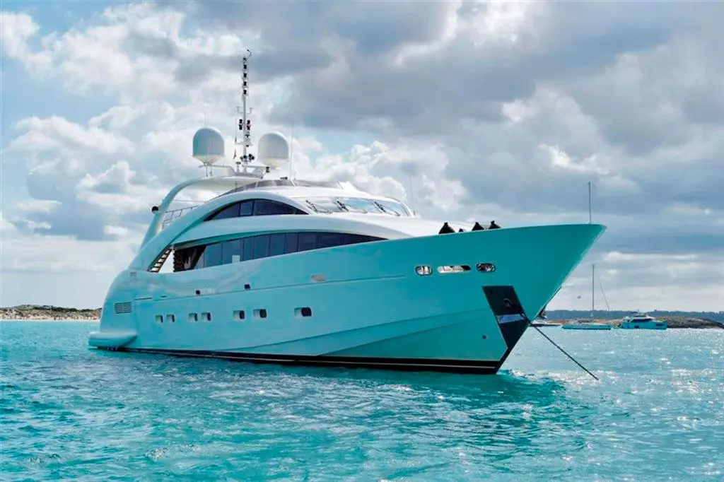 2008 ISA 120 Sport Yacht For Sale in Ibiza ES-PM 2008 ISA 120 Sport Yacht For Sale in Ibiza ES-PM