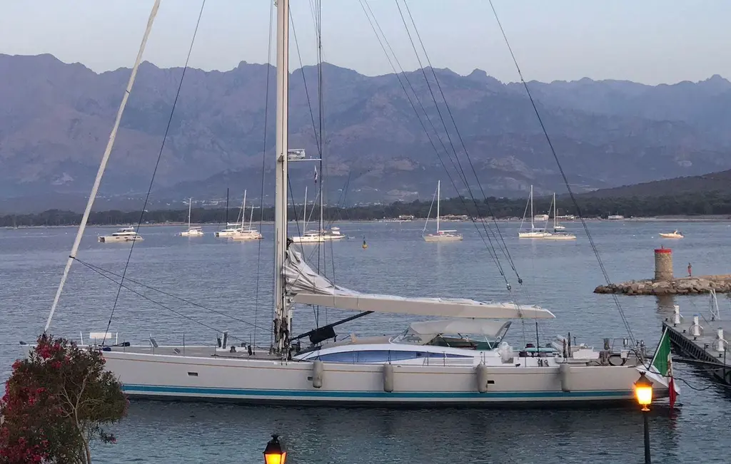 2005 CNB 117 Yacht For Sale in La Spezia IT-SP 2005 CNB 117 Yacht For Sale in La Spezia IT-SP