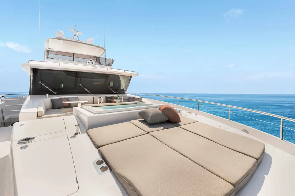 Horizon FD110-007 / AVAILABLE SPRING 2026 2027 Horizon FD110 Yacht For Sale in Fort Lauderdale FL Horizon FD110-007 / AVAILABLE SPRING 2026 2027 Horizon FD110 Yacht For Sale in Fort Lauderdale FL