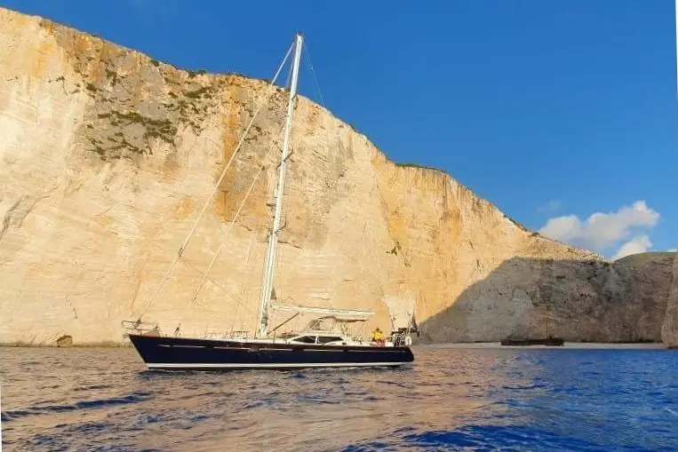 2003 Oyster 56 Yacht For Sale in Barcelona ES-B 2003 Oyster 56 Yacht For Sale in Barcelona ES-B