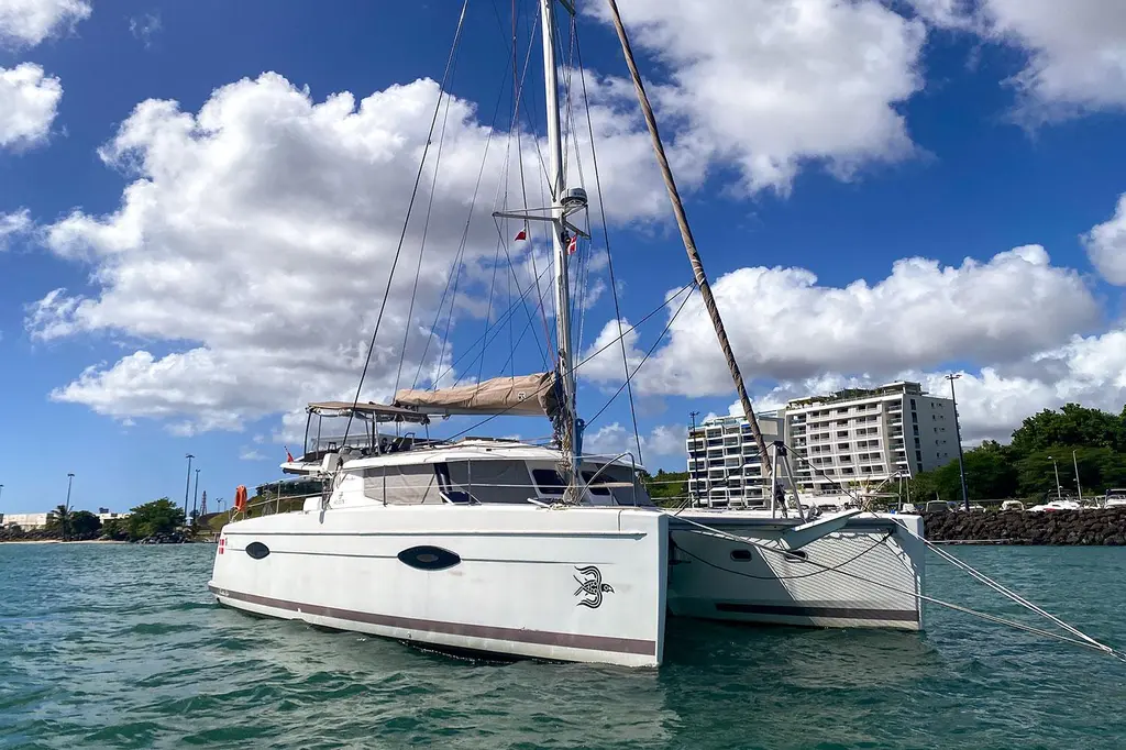  2014 Fountaine Pajot Helia 44 Yacht For Sale in Halifax NS