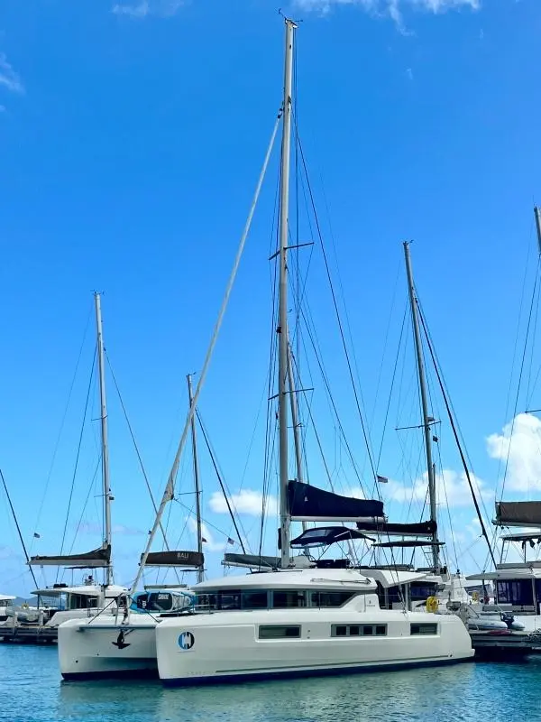 OUT OF THE BLUE 2019 Lagoon 50 Yacht For Sale in Tortola 