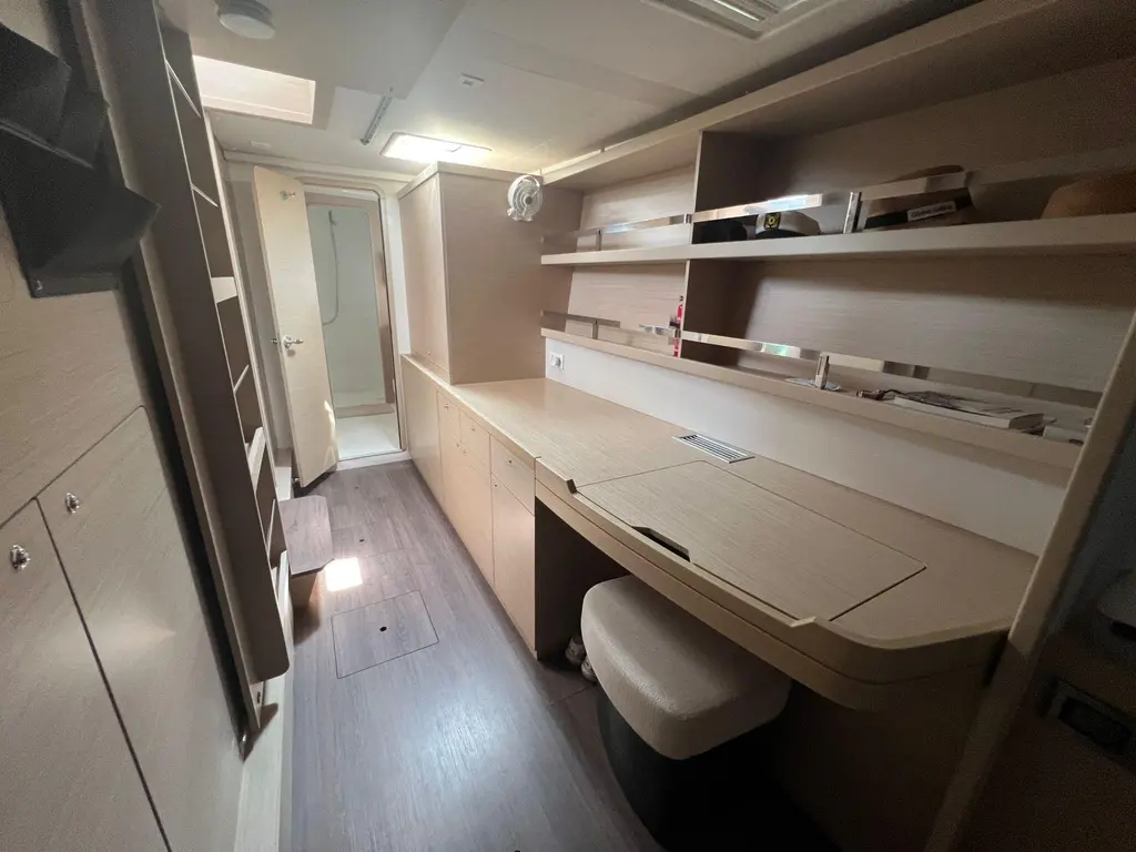 LOTTUS 2 2023 Lagoon 42 Yacht For Sale in Lima LOTTUS 2 2023 Lagoon 42 Yacht For Sale in Lima