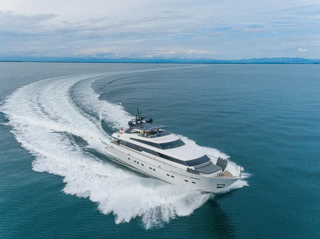 2008 Sanlorenzo SL88 Yacht For Sale in San Giorgio di Nogaro 2008 Sanlorenzo SL88 Yacht For Sale in San Giorgio di Nogaro