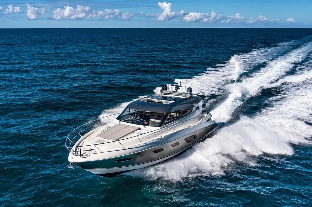 Mon trésor 2020 Riviera 6000 Sport Yacht Platinum Edition Yacht For Sale in Hy&egrave;res 83