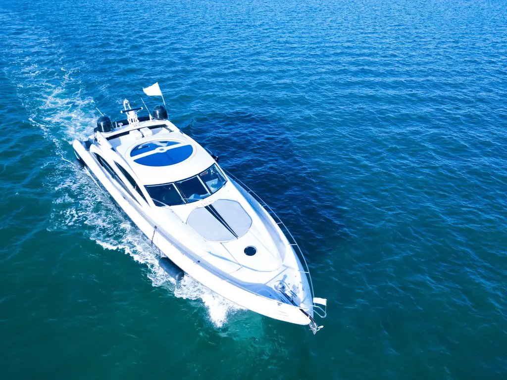 THE GAMBLER 2006 Sunseeker Predator 82 Yacht For Sale in Miami FL THE GAMBLER 2006 Sunseeker Predator 82 Yacht For Sale in Miami FL