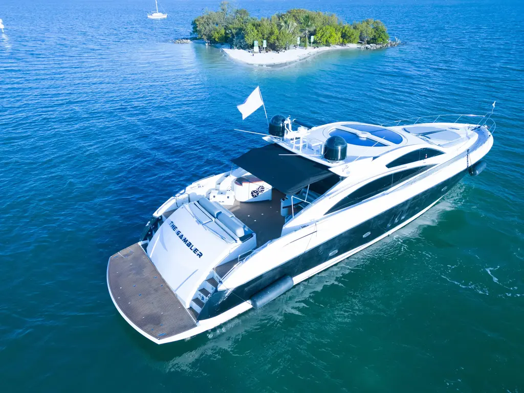 THE GAMBLER 2006 Sunseeker Predator 82 Yacht For Sale in Miami FL THE GAMBLER 2006 Sunseeker Predator 82 Yacht For Sale in Miami FL