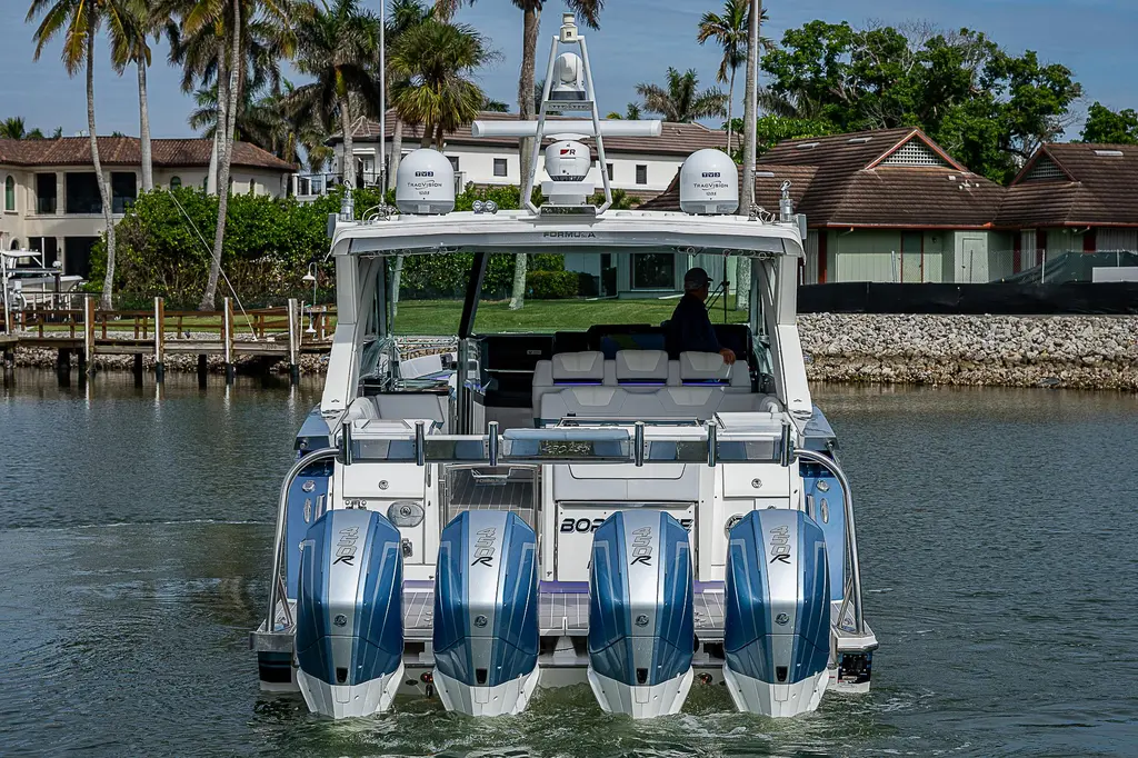 BORDERLINE 11 2022 Formula 430 All Sport Crossover Yacht For Sale in Naples FL BORDERLINE 11 2022 Formula 430 All Sport Crossover Yacht For Sale in Naples FL