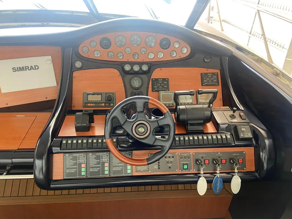 August Moon 2000 Sunseeker Predator 80 Yacht For Sale in phuket August Moon 2000 Sunseeker Predator 80 Yacht For Sale in phuket