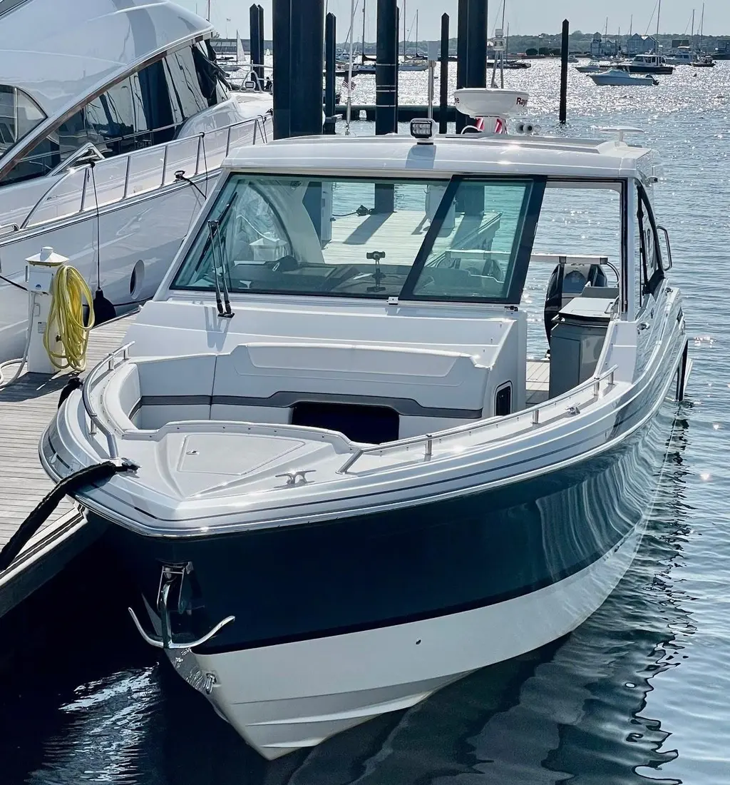 2023 Formula 380 Super Sport Crossover OB Yacht For Sale in North Kingstown RI 2023 Formula 380 Super Sport Crossover OB Yacht For Sale in North Kingstown RI