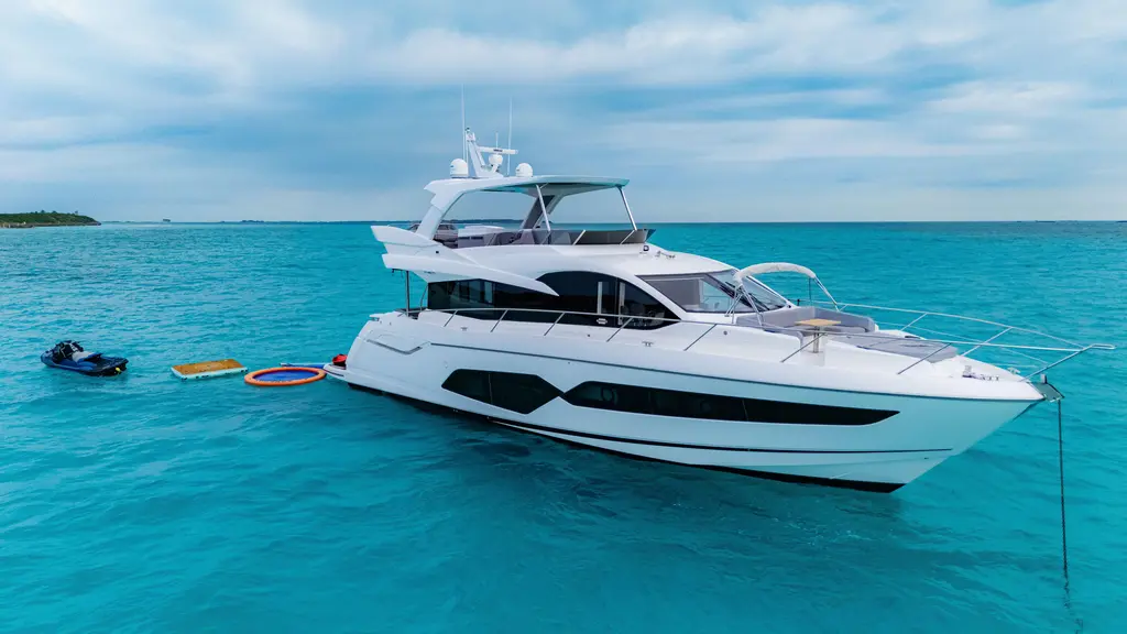 O LEGASEA 2018 Sunseeker Manhattan 66 Yacht For Sale in NASSAU O LEGASEA 2018 Sunseeker Manhattan 66 Yacht For Sale in NASSAU