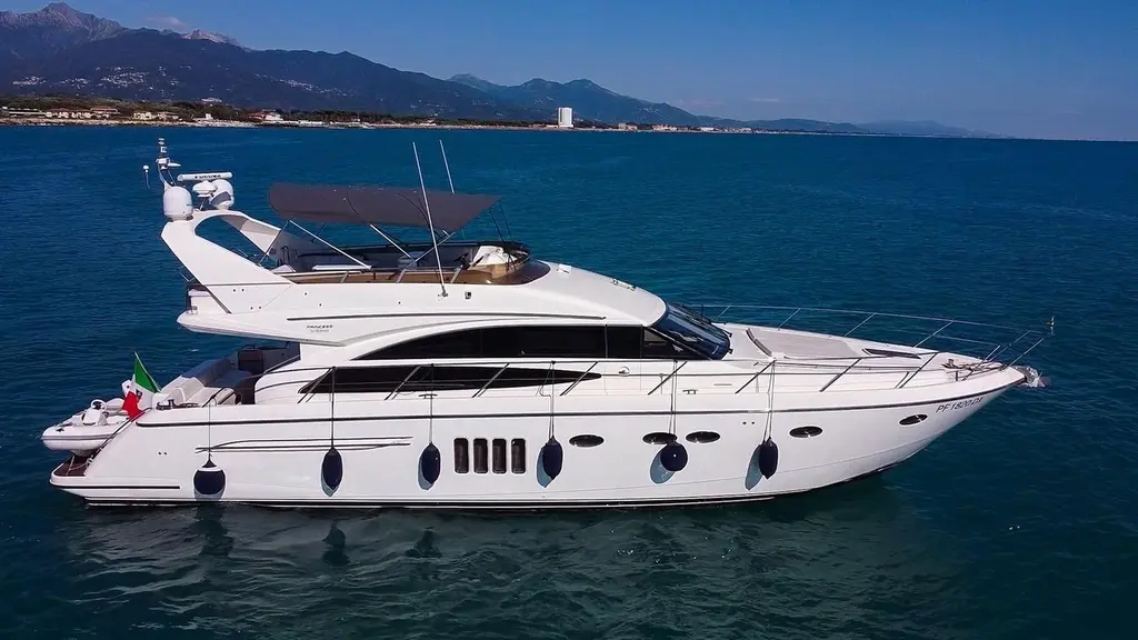 2010 Princess 62 Flybridge Motor Yacht Yacht For Sale in Lucca IT-LU 2010 Princess 62 Flybridge Motor Yacht Yacht For Sale in Lucca IT-LU