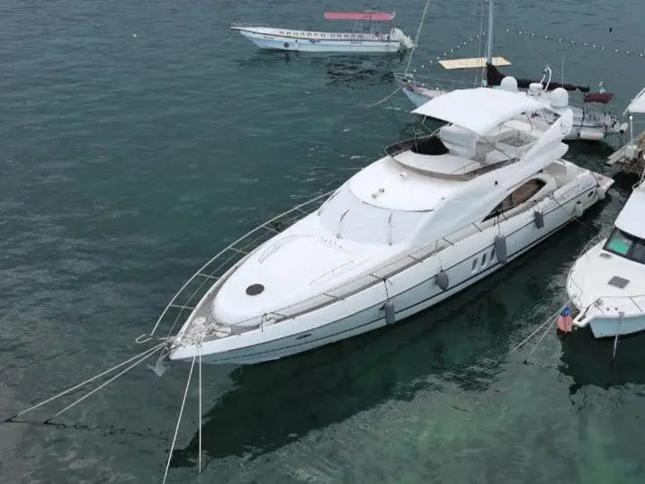 Ohana 2004 Sunseeker Manhattan 64 Yacht For Sale in san andres Ohana 2004 Sunseeker Manhattan 64 Yacht For Sale in san andres