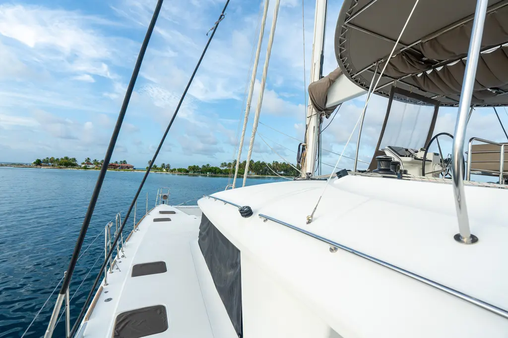 LIBERT? 2011 Lagoon 560 Yacht For Sale in Shelterbay Marina LIBERT? 2011 Lagoon 560 Yacht For Sale in Shelterbay Marina