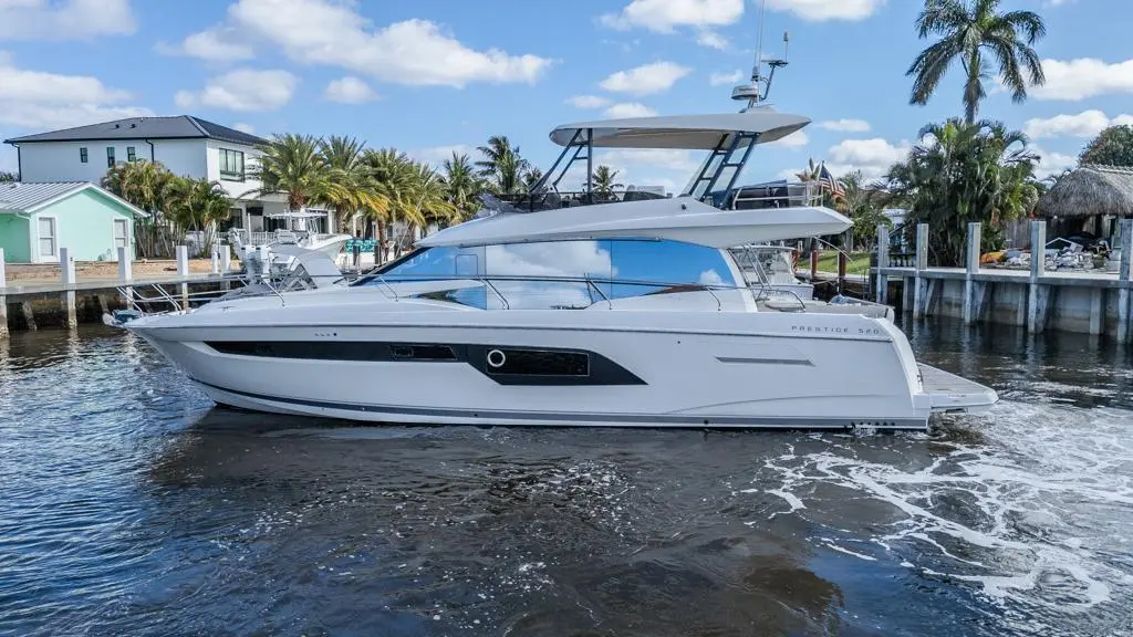 2021 prestige 520 happy cay lighthouse point florida for sale