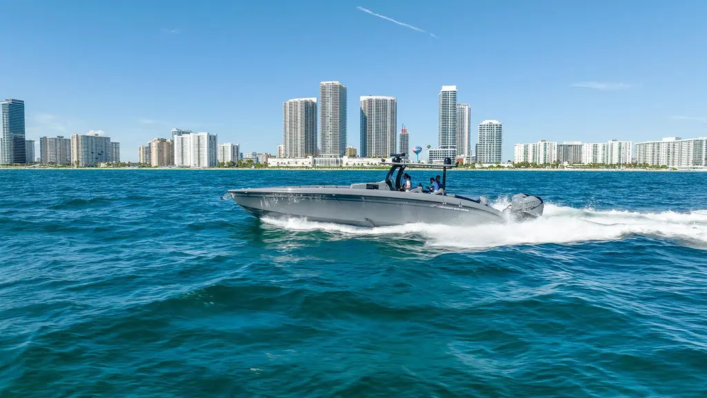 DUCHESS 2019 Midnight Express 43 Yacht For Sale in Fort Lauderdale FL DUCHESS 2019 Midnight Express 43 Yacht For Sale in Fort Lauderdale FL