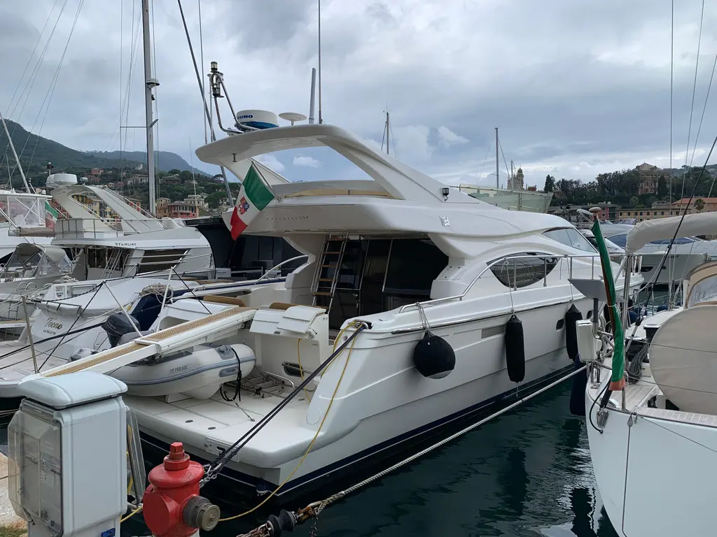 2005 Ferretti Yachts 550 Yacht For Sale in Liguria 2005 Ferretti Yachts 550 Yacht For Sale in Liguria