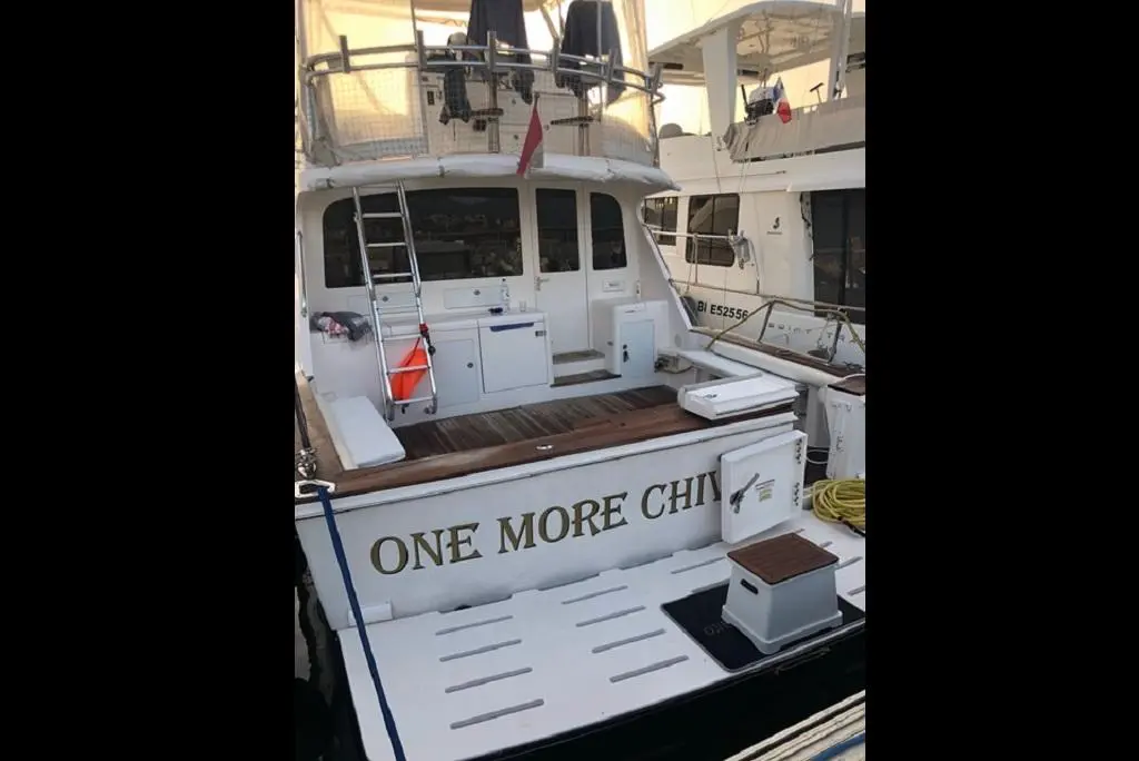 ONE MORE CHIVAS 2006 Cabo Yachts 43 Flybridge Yacht For Sale in Lavagna IT-GE ONE MORE CHIVAS 2006 Cabo Yachts 43 Flybridge Yacht For Sale in Lavagna IT-GE