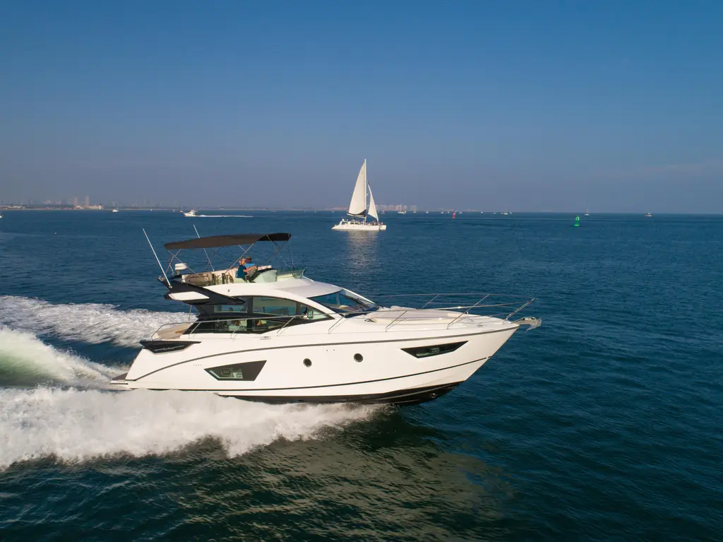 Miss G 2020 Beneteau Gran Turismo 50 Sportfly Yacht For Sale in Hewlett Harbor NY Miss G 2020 Beneteau Gran Turismo 50 Sportfly Yacht For Sale in Hewlett Harbor NY
