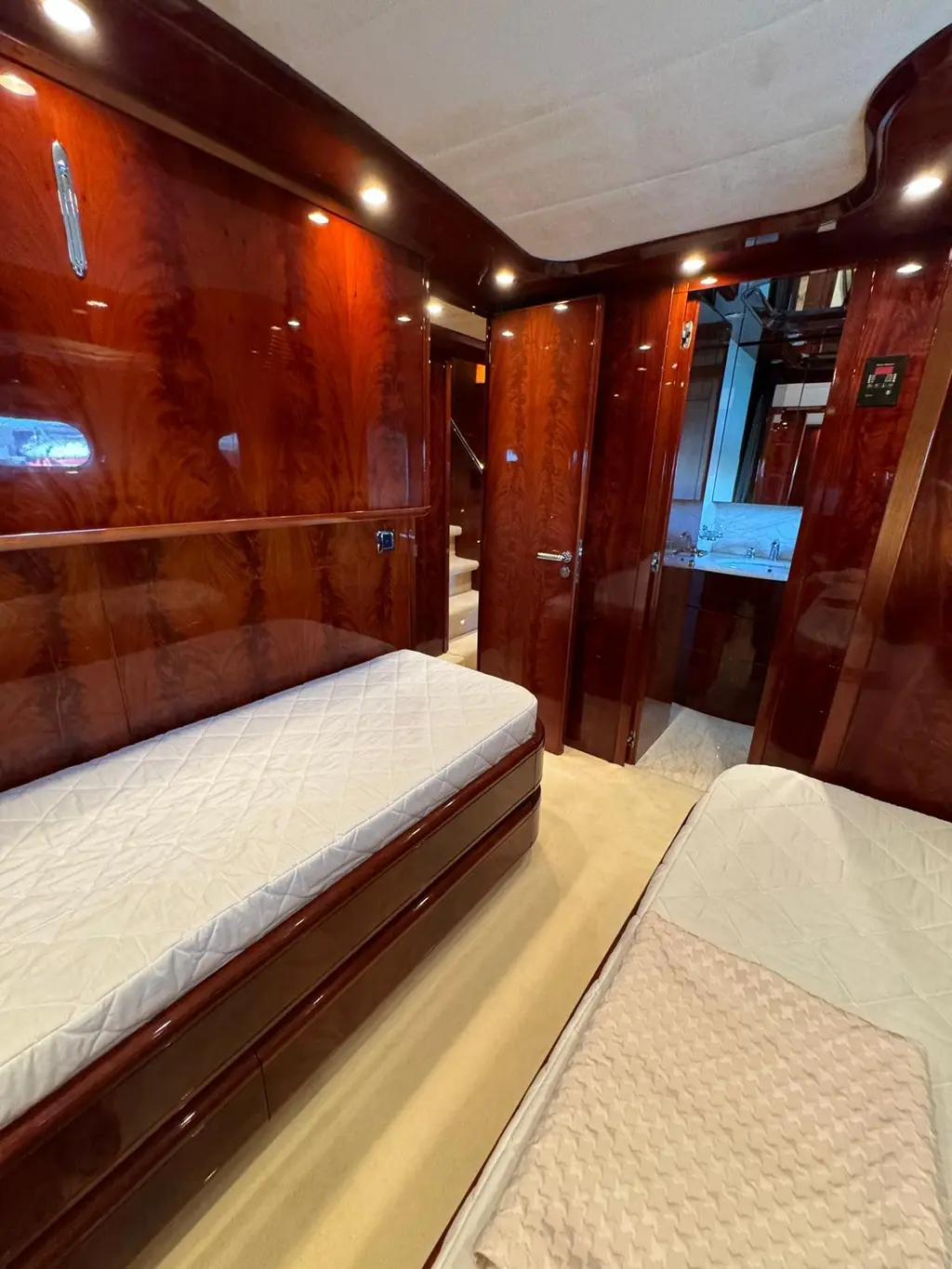 2003 Astondoa 82 Yacht For Sale in Denia 2003 Astondoa 82 Yacht For Sale in Denia