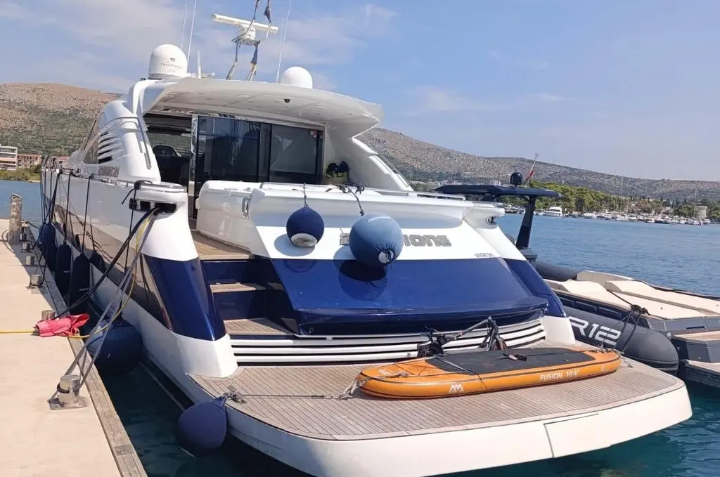 2005 Pershing 76 Yacht For Sale in Bar 2005 Pershing 76 Yacht For Sale in Bar