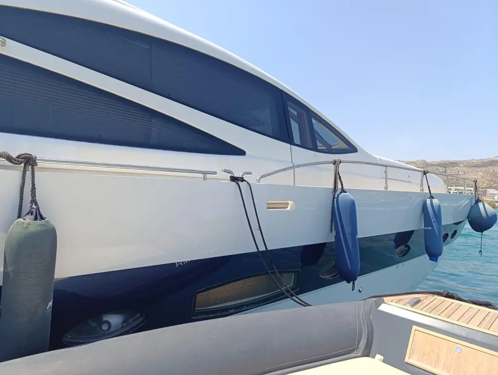 2005 Pershing 76 Yacht For Sale in Bar 2005 Pershing 76 Yacht For Sale in Bar