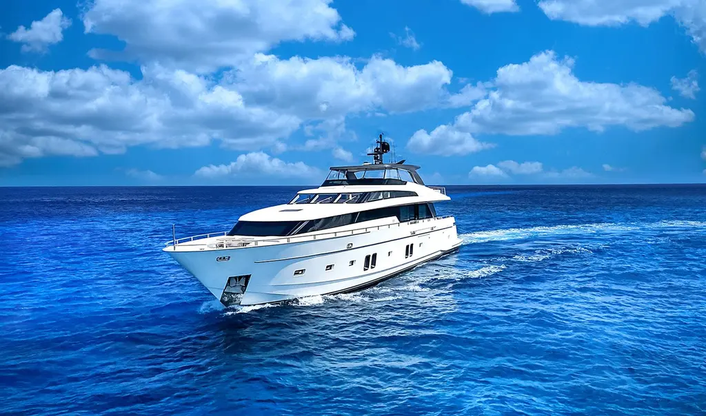 Percal 2014 Sanlorenzo SL104 Yacht For Sale in Cozumel Percal 2014 Sanlorenzo SL104 Yacht For Sale in Cozumel