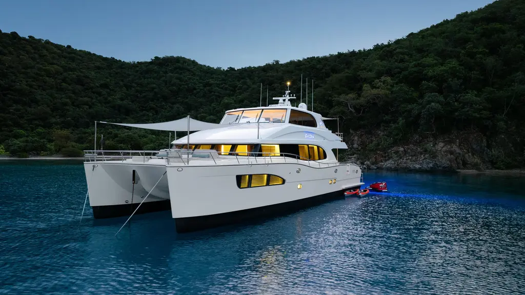 Sea Glass 2018 Horizon PC74 Yacht For Sale in Nassau Sea Glass 2018 Horizon PC74 Yacht For Sale in Nassau