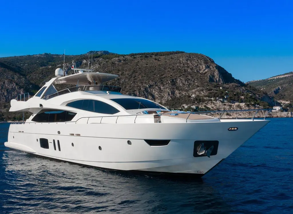 GRACE 2009 Astondoa 96 GLX Yacht For Sale in Stamford CT GRACE 2009 Astondoa 96 GLX Yacht For Sale in Stamford CT