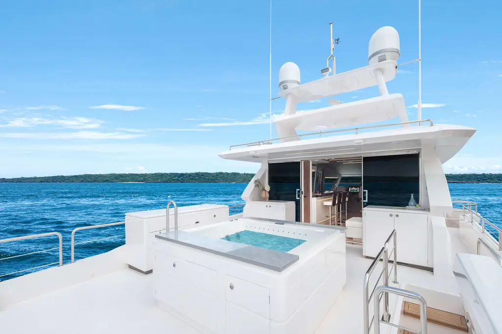 Horizon FD80-617 / NOW AVAILABLE 2026 Horizon FD80 Yacht For Sale in Fort Lauderdale FL Horizon FD80-617 / NOW AVAILABLE 2026 Horizon FD80 Yacht For Sale in Fort Lauderdale FL