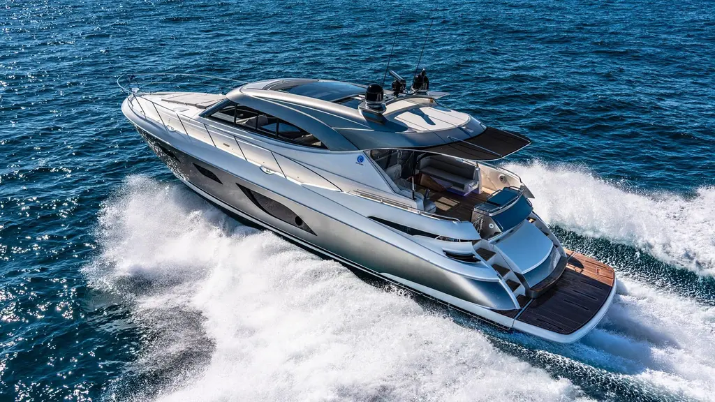 Mon Trésor 2020 Riviera 6000 Sport Yacht Yacht For Sale in Port Grimaud Mon Trésor 2020 Riviera 6000 Sport Yacht Yacht For Sale in Port Grimaud